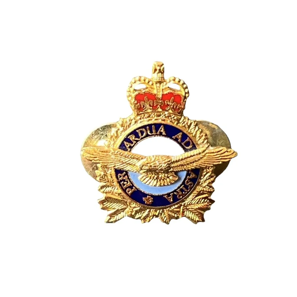 RCAF Badge William Scully Montreal Per Ardua Ad Astra Push-On Pin